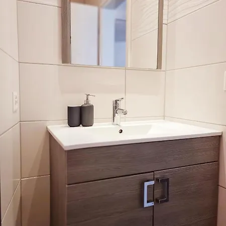 Apartment pure8 - Harder Kulm Apartment Interlaken
